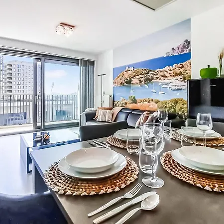 Stunning In With Wifi Apartment Ostend