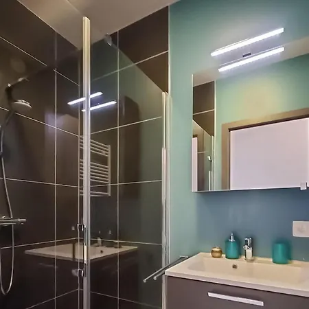 Apartment Stunning In With Wifi